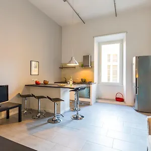 style-flat-at-trastevere.it-romehotels.com/