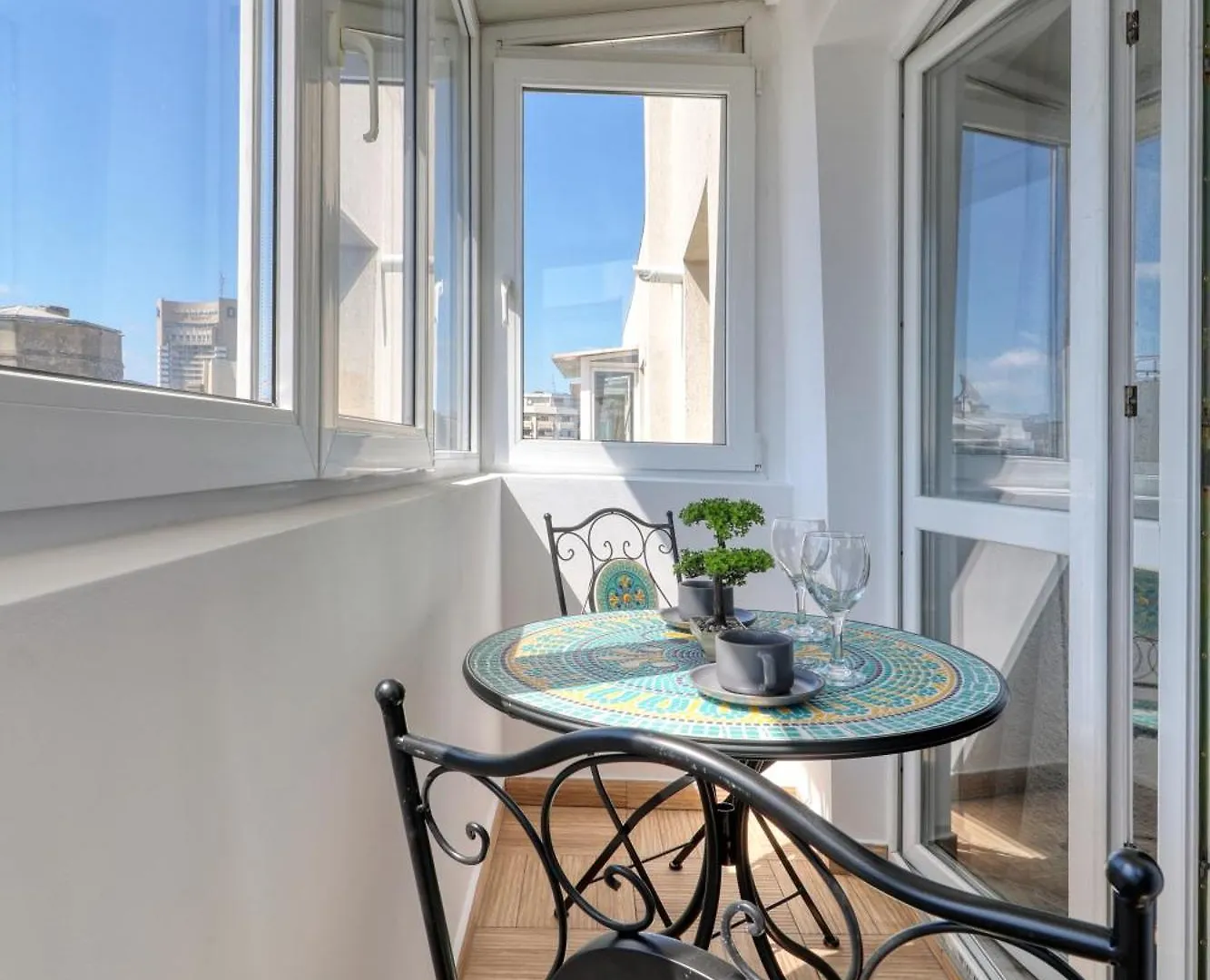 Rdi Elegance Apartment Downtown Bucureşti