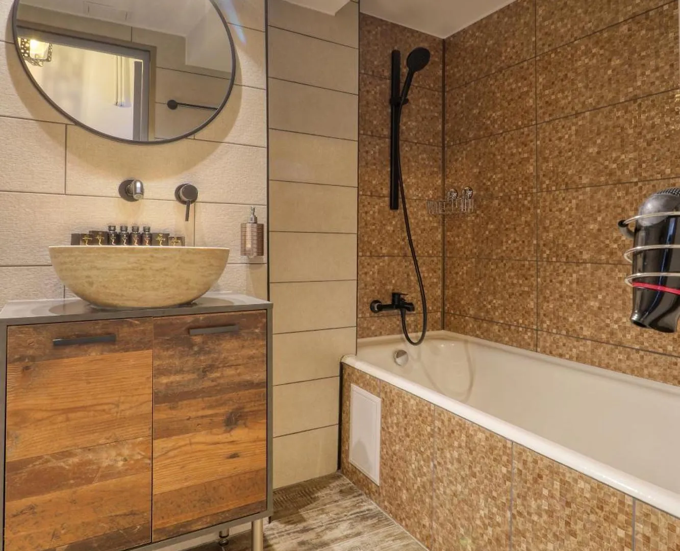 Rdi Elegance Apartment Downtown Bucureşti